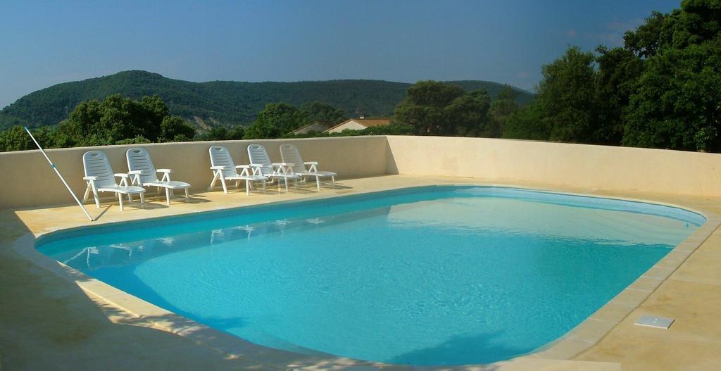 Mas De Courreges Hotel Saint-Hippolyte-du-Fort Ngoại thất bức ảnh